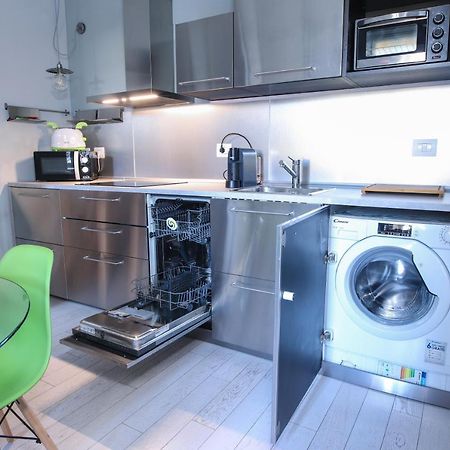 Central Apartment Close To Food And Shopping โบโลญญา ภายนอก รูปภาพ